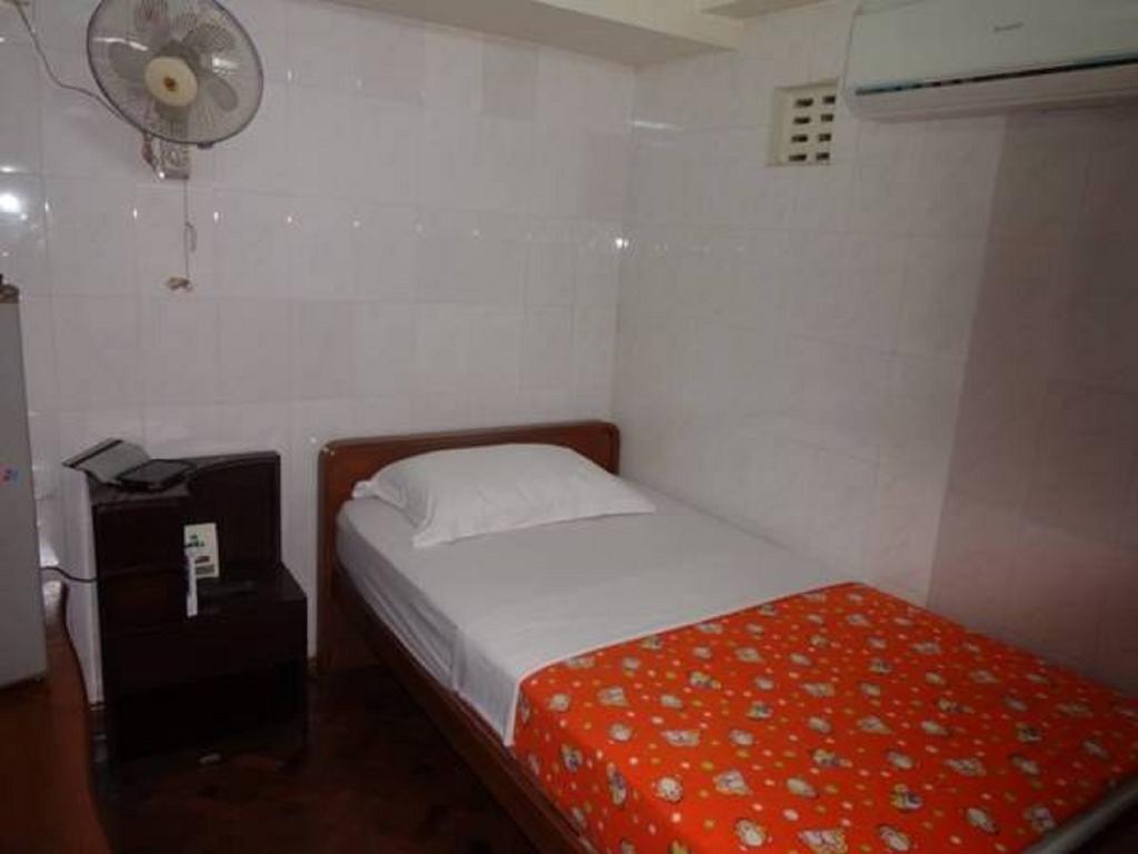 Chan Myae Guesthouse Yangon Phòng bức ảnh