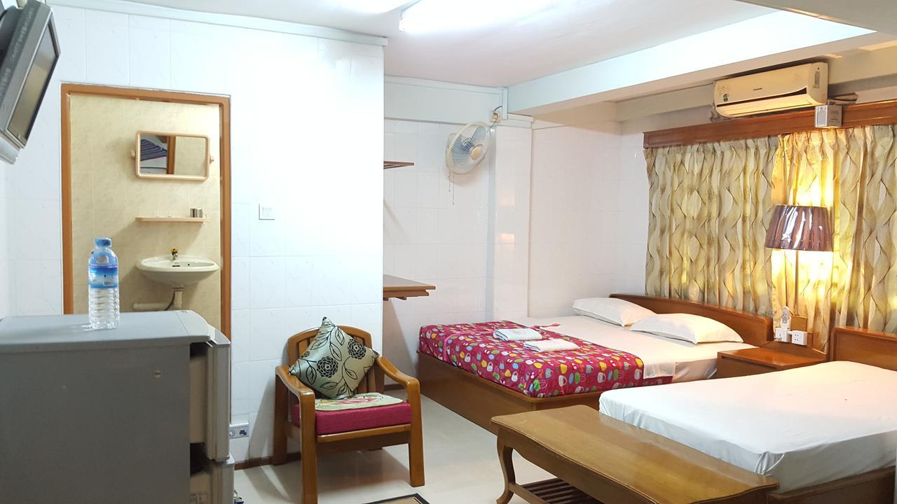 Chan Myae Guesthouse Yangon Ngoại thất bức ảnh